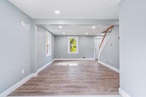 35 Marchioness Rd, Springfield, MA 01129 photo 5