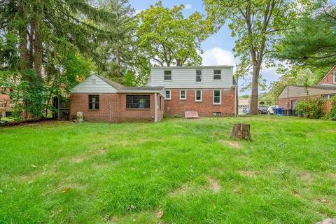 35 Marchioness Rd, Springfield, MA 01129 photo 17