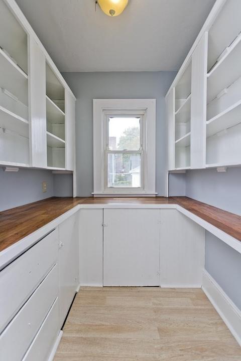 216 Middlesex St, Springfield, MA 01109 photo 10
