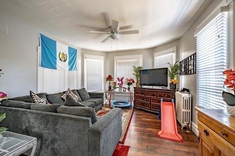 43-45 Ringgold St, Springfield, MA 01107 photo 4
