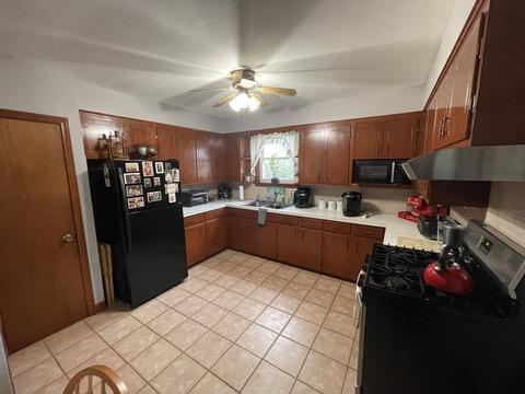 7 Fruit St, Fall River, MA 02723 photo 8