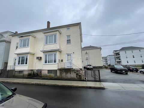 7 Fruit St, Fall River, MA 02723 photo 3