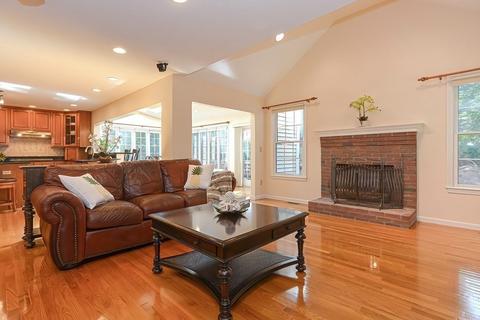 10 Bluff Head Rd, Sharon, MA 02067 photo 15