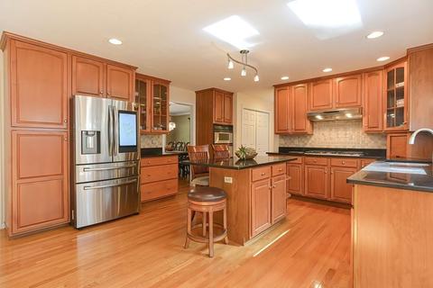 10 Bluff Head Rd, Sharon, MA 02067 photo 8