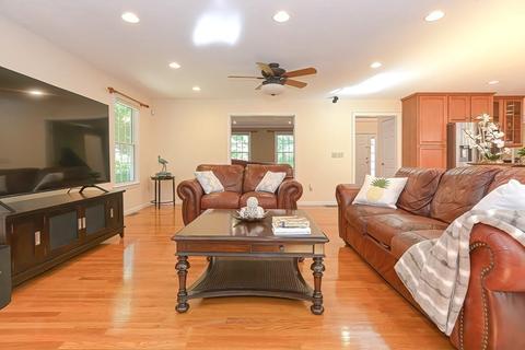 10 Bluff Head Rd, Sharon, MA 02067 photo 18