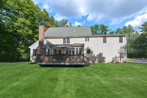 10 Bluff Head Rd, Sharon, MA 02067 photo 2