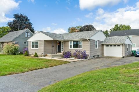 18 Pickering St, Chicopee, MA 01013 photo 33