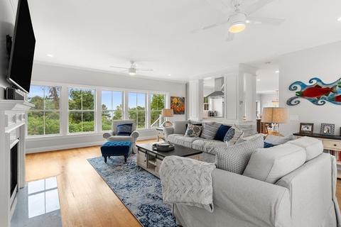 7 Willow Rd, Marblehead, MA 01945 photo 14