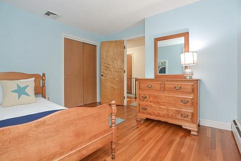 232 Maple St, Framingham, MA 01702 photo 33