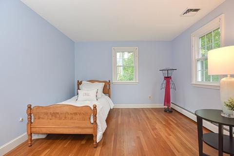 232 Maple St, Framingham, MA 01702 photo 29