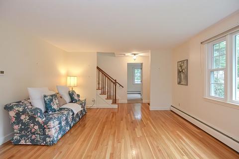 232 Maple St, Framingham, MA 01702 photo 6
