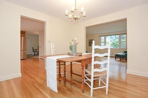 232 Maple St, Framingham, MA 01702 photo 11