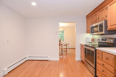 232 Maple St, Framingham, MA 01702 photo 15