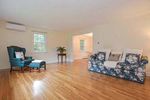 232 Maple St, Framingham, MA 01702 photo 4