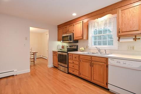 232 Maple St, Framingham, MA 01702 photo 16