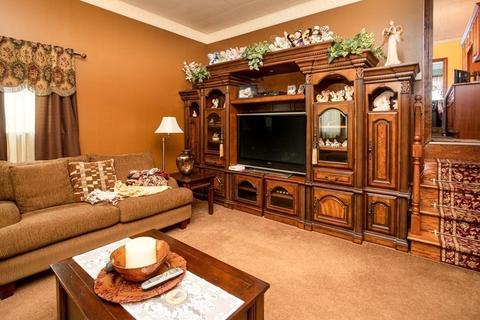81 Spring St, Fall River, MA 02721 photo 8