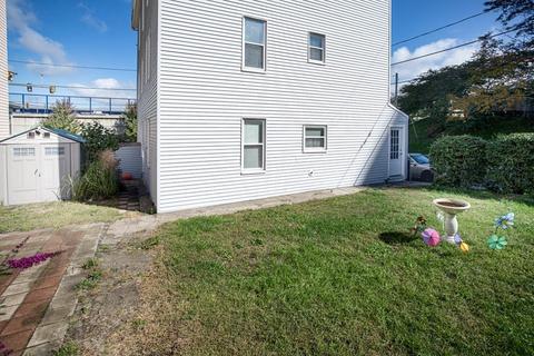 81 Spring St, Fall River, MA 02721 photo 3