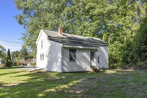 19 Parsonage St, Georgetown, MA 01833 photo 4