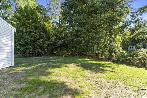 19 Parsonage St, Georgetown, MA 01833 photo 7