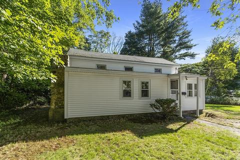 19 Parsonage St, Georgetown, MA 01833 photo 3