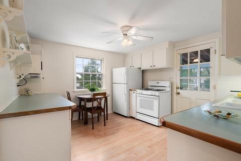 31 Eastern Ave, Beverly, MA 01915 photo 10