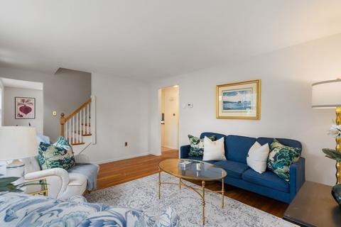 31 Eastern Ave, Beverly, MA 01915 photo 4