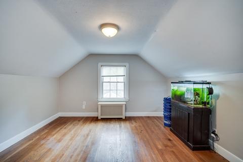 1293 Bradley Rd, Springfield, MA 01109 photo 10