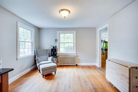 1293 Bradley Rd, Springfield, MA 01109 photo 18