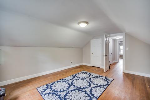 1293 Bradley Rd, Springfield, MA 01109 photo 13