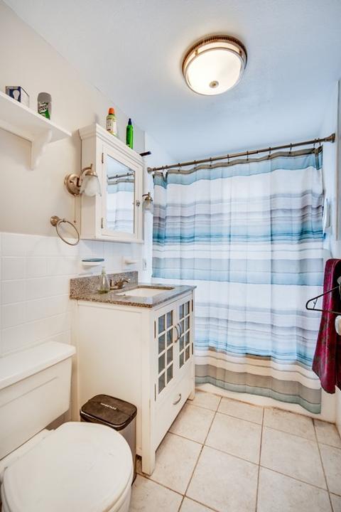 1293 Bradley Rd, Springfield, MA 01109 photo 14