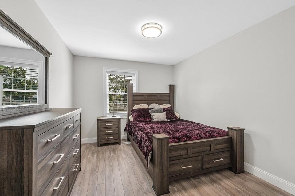  46 Mount Vernon Rd, Chicopee, MA 01013 photo 21