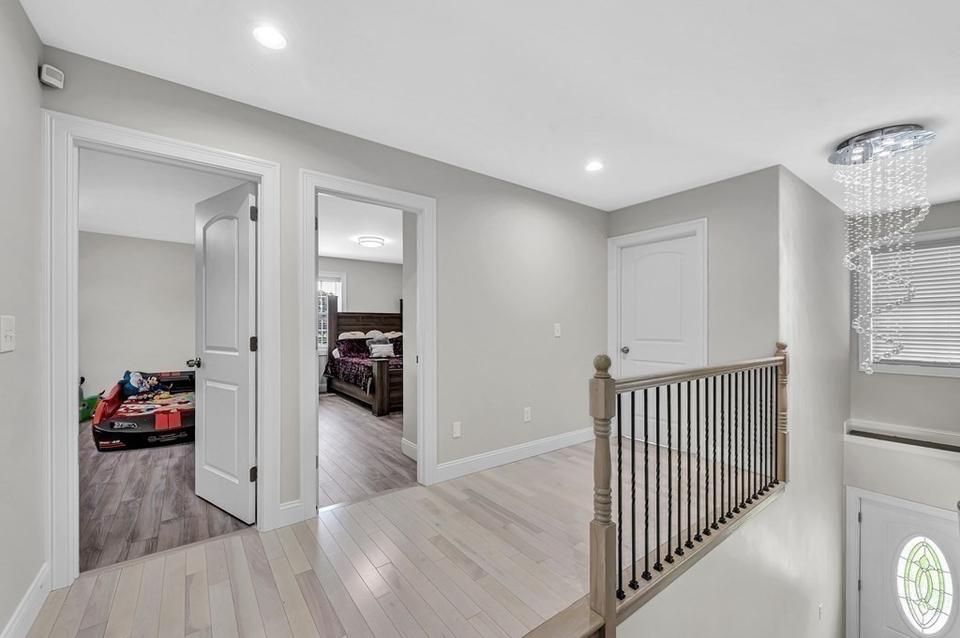  46 Mount Vernon Rd, Chicopee, MA 01013 photo 16