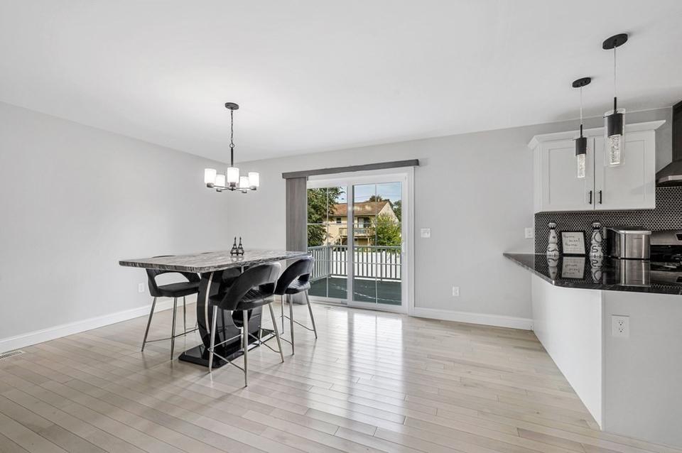  46 Mount Vernon Rd, Chicopee, MA 01013 photo 7