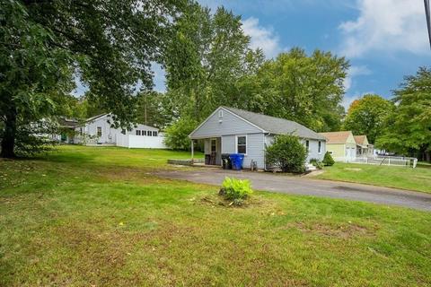 301 Holcomb Rd, Springfield, MA 01118 photo 27