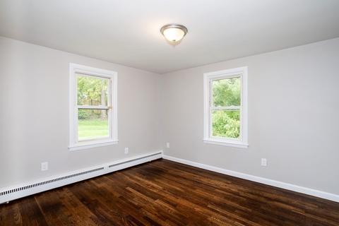 301 Holcomb Rd, Springfield, MA 01118 photo 19