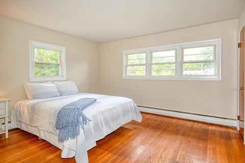 50 Mendon St, Upton, MA 01568 photo 11