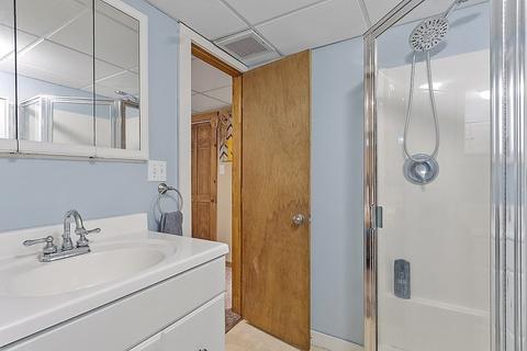 157 Barthel Ave, Gardner, MA 01440 photo 23
