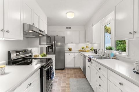 3 Powers Ct, Lexington, MA 02421 photo 6