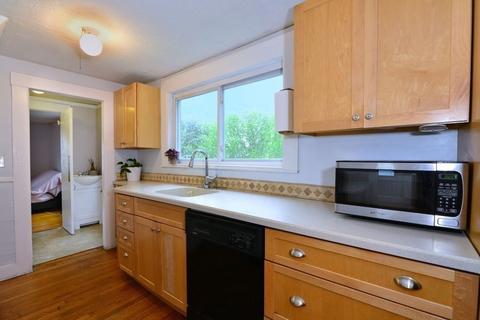 24 School St, Walpole, MA 02081 photo 2