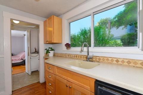 24 School St, Walpole, MA 02081 photo 18