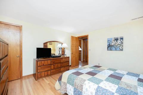 25 Sterling Dr, Easthampton, MA 01027 photo 17