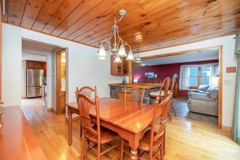 25 Sterling Dr, Easthampton, MA 01027 photo 10