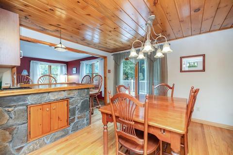 25 Sterling Dr, Easthampton, MA 01027 photo 9