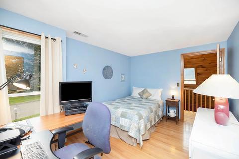25 Sterling Dr, Easthampton, MA 01027 photo 20
