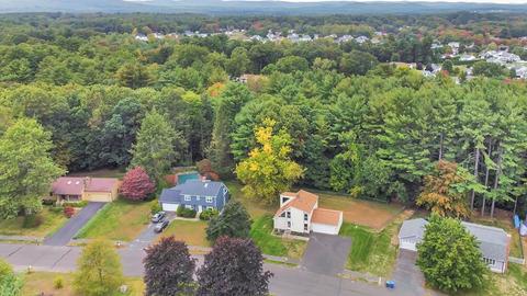 25 Sterling Dr, Easthampton, MA 01027 photo 32