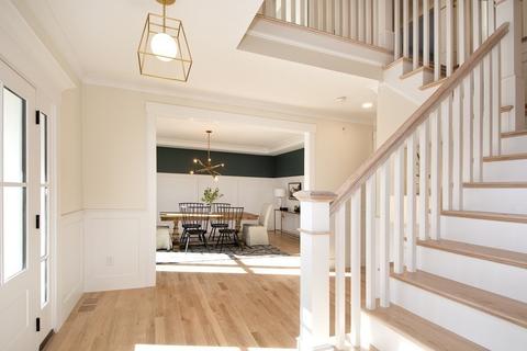 457 Central Ave, Needham, MA 02494 photo 17