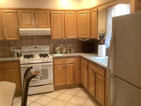 45 Pierce Ave, Everett, MA 02149 photo 2