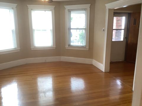 45 Pierce Ave, Everett, MA 02149 photo 22