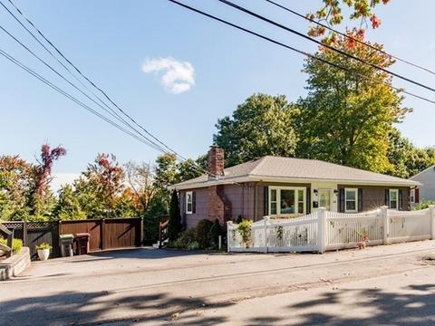 66 Ashcroft St, Dedham, MA 02026 photo 2