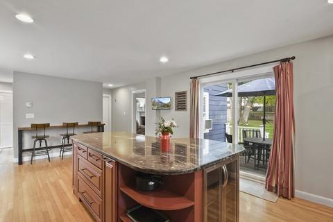 1 Suntaug Rd, Worcester, MA 01604 photo 16